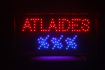 LED Displejs / Reklāmas izkārtnes ATLAIDES 00-24 55 X 35CM / 4751027179922 / 14-405 :: OPEN tipa displeji Latviešu valodā