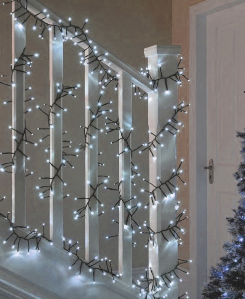 Indoor LED Christmas garland 5m / FLASH / 50 diodes / IP44 / 1.7W / CW - cold white / 19-377 / 4752233006989